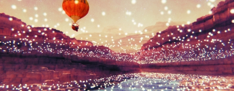 Une montgolfière vole au-dessus d'une rivière dans une ambiance lumineuse onirique