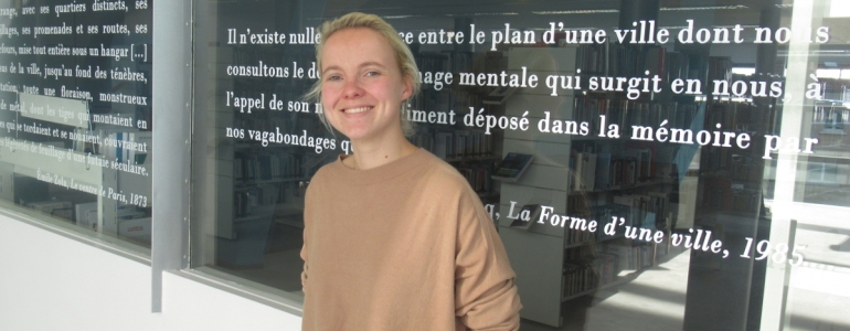 Cécile Coulon à la Mediathèque de Roannais agglomeration - Roanne